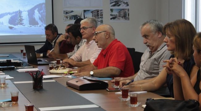 Başkanımız Terlan KAYA Üsküdar meydan düzenlemesi ile ilgili toplantıya katıldı.