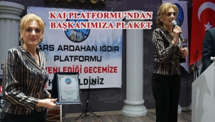 KAI PLATFORMU'NDAN BAŞKANIMIZ TERLAN KAYA'YA PLAKET VERİLDİ